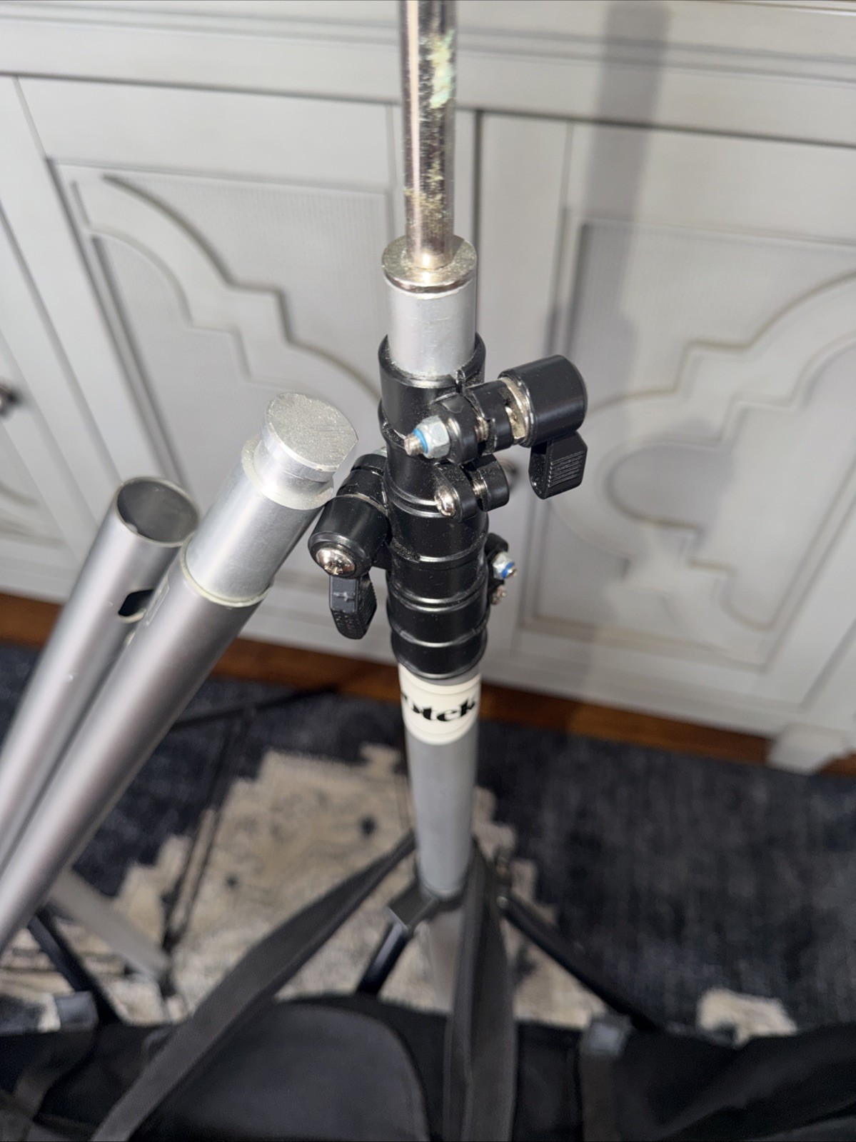 Photek Backdrop Stand and Case — Maximum 12′ high, 12′ wide