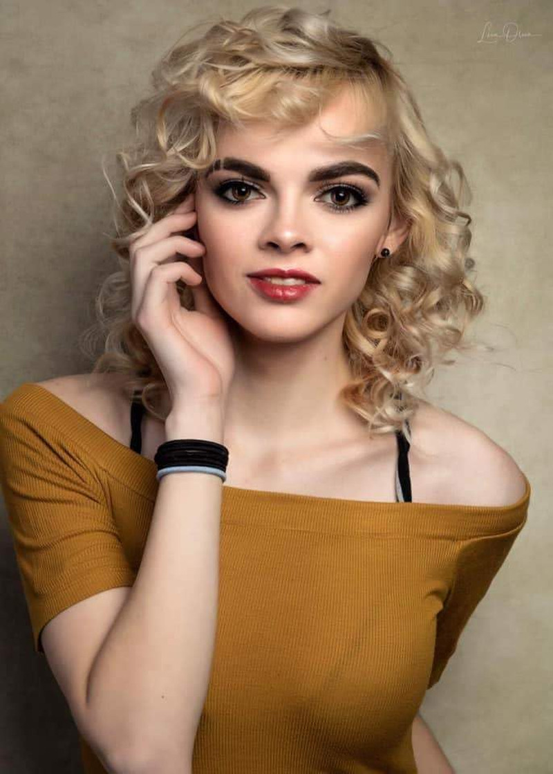 5X7Ft/1.5X2.2M Tan Portrait Backdrop Headshot Background Light Brown Texture Fab