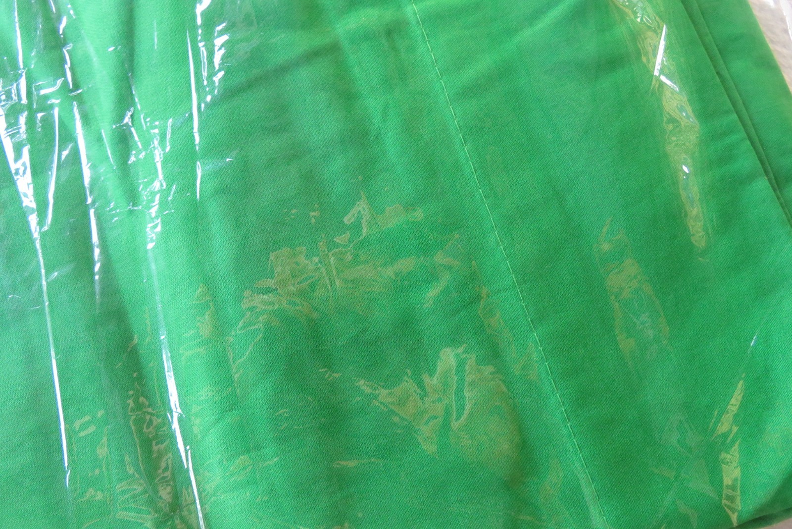 New in Package LARGE BACKDROP 10×12 ft Photo Cowboy Studio Brand Green Muslin