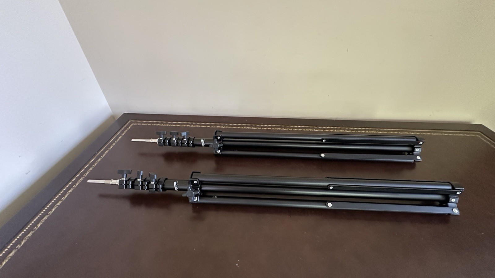 Impact 3046 Background Support System 12 ft Backdrop Stand Kit w/ Carry Bag