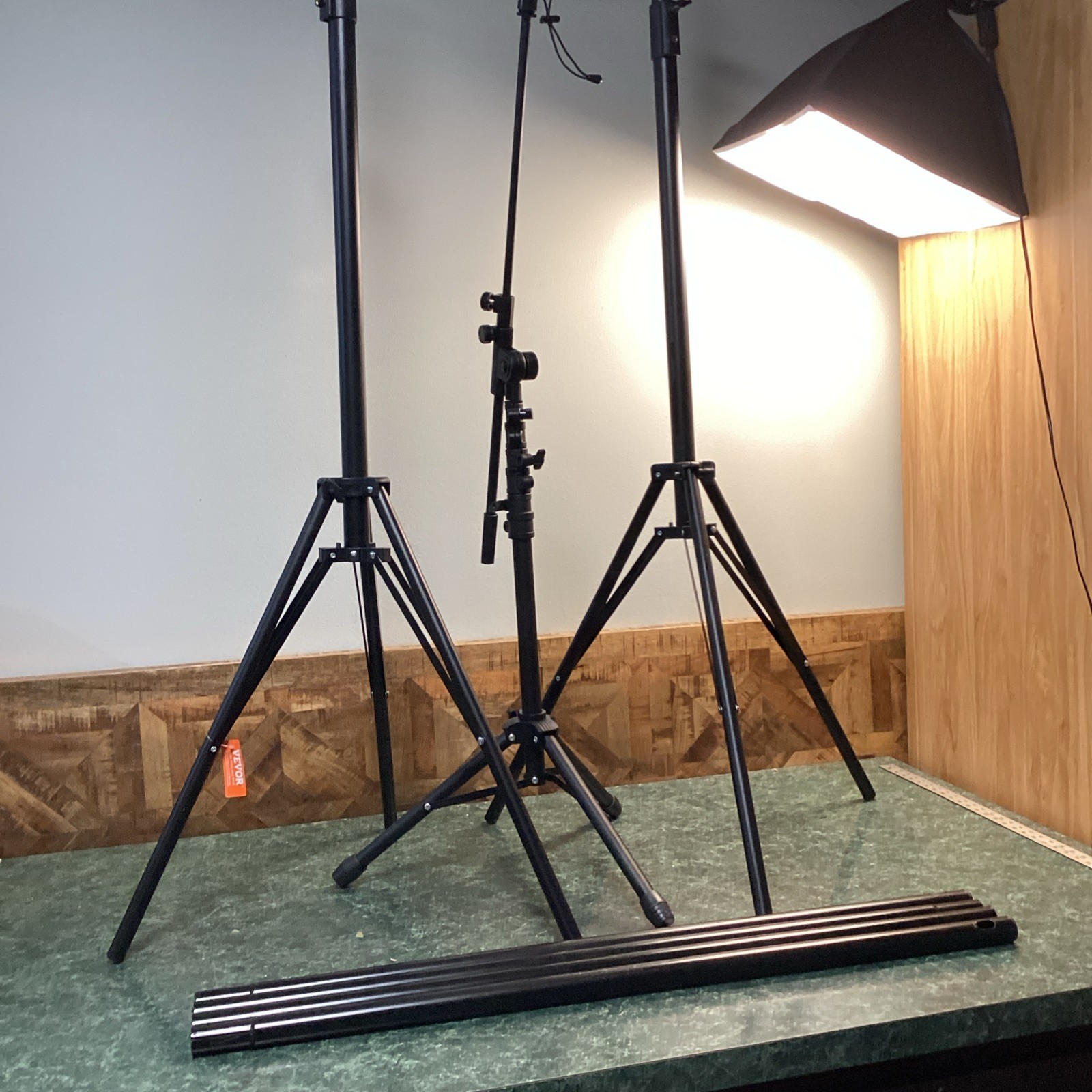 VEVOR Backdrop Stand Background Stand Kit with 2 Tripod for Party & Photo Studio