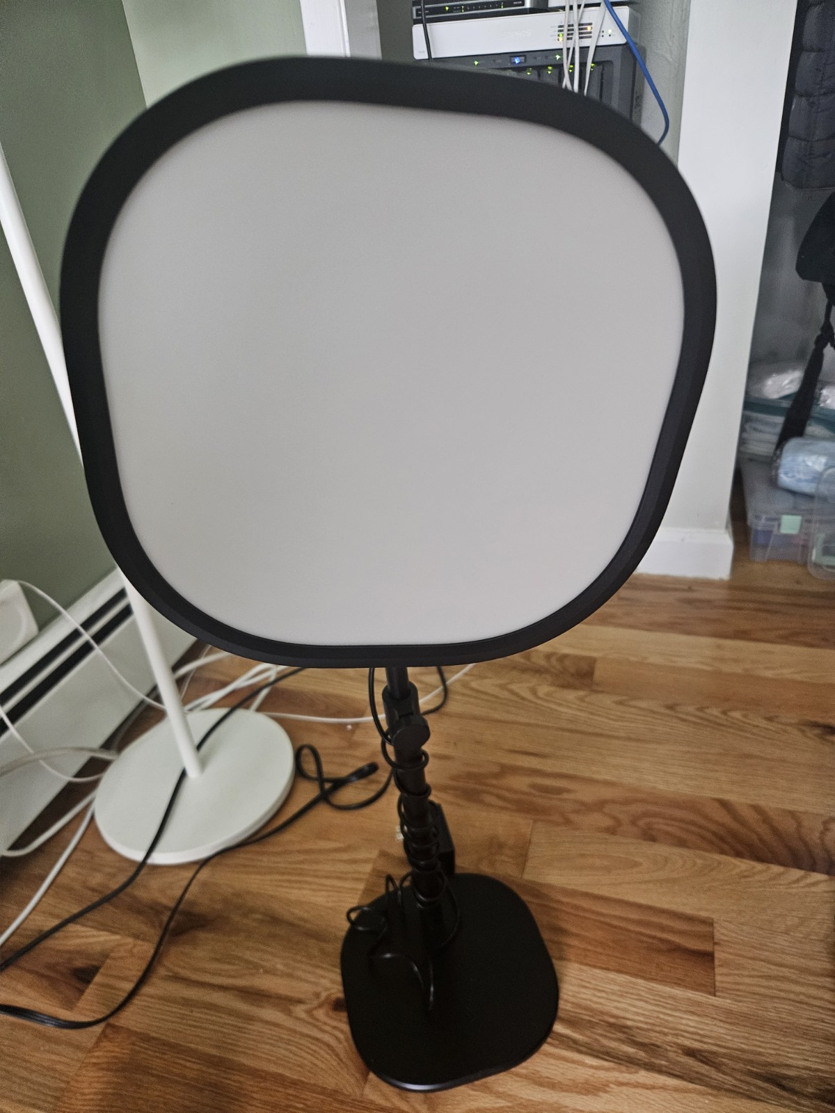 Elgato Key Light Air Professional LED Panel 1400 Lumens Podcasting Video