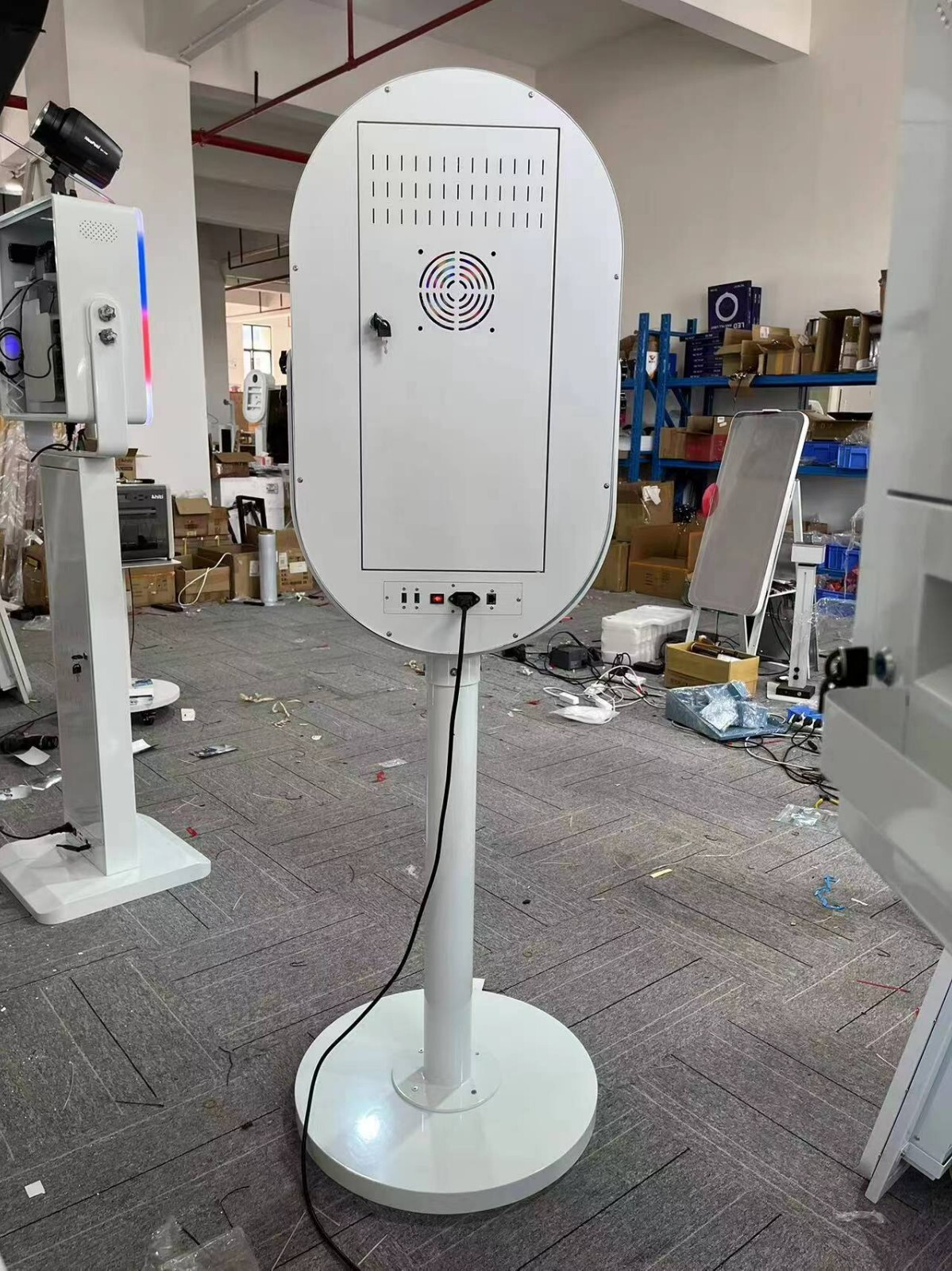 19” Portable Selfie Photobooth with Flight Case & All Accessories Tiktok Insta