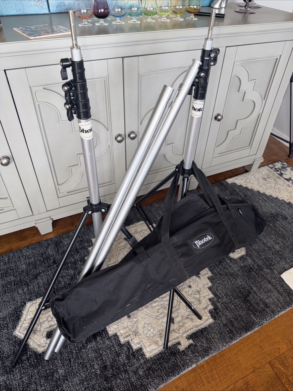 Photek Backdrop Stand and Case — Maximum 12′ high, 12′ wide