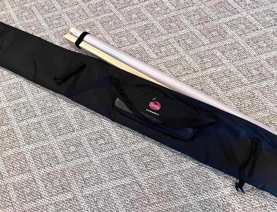 Denny Manufacturing photography Vinyl roll backdrop 6’x12′ w/ carry bag Lt. Gray