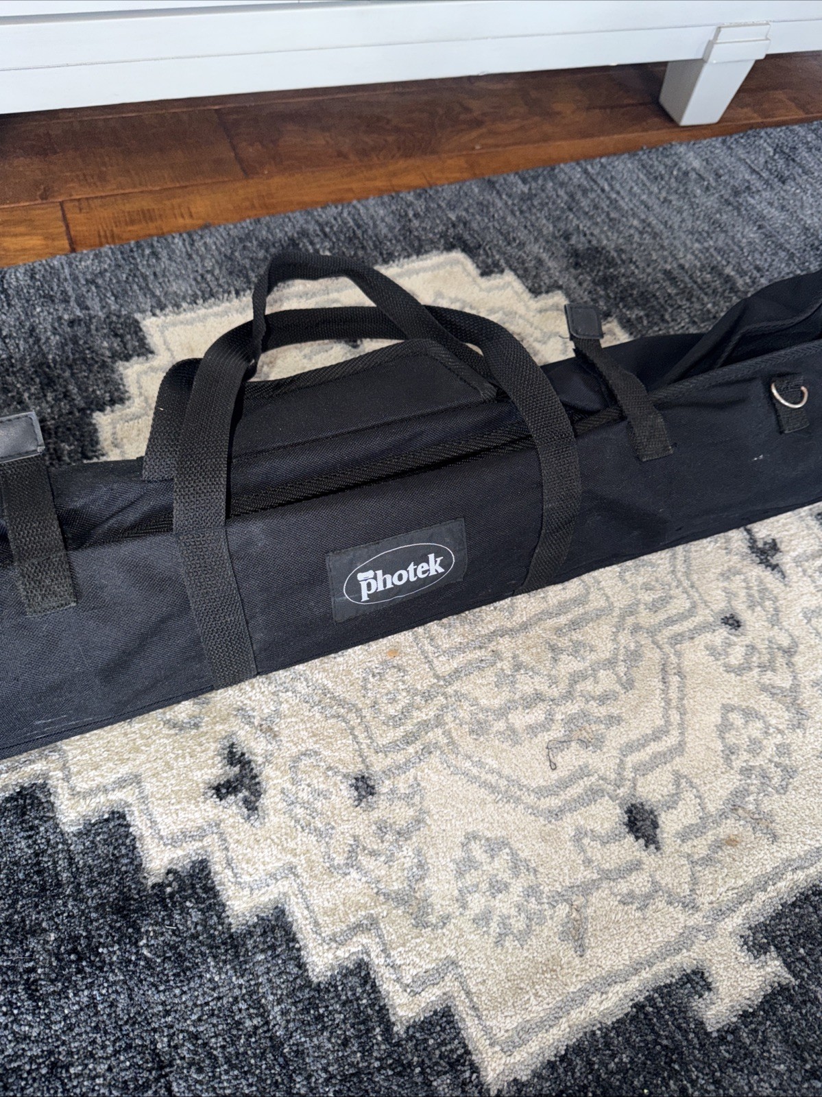 Photek Backdrop Stand and Case — Maximum 12′ high, 12′ wide