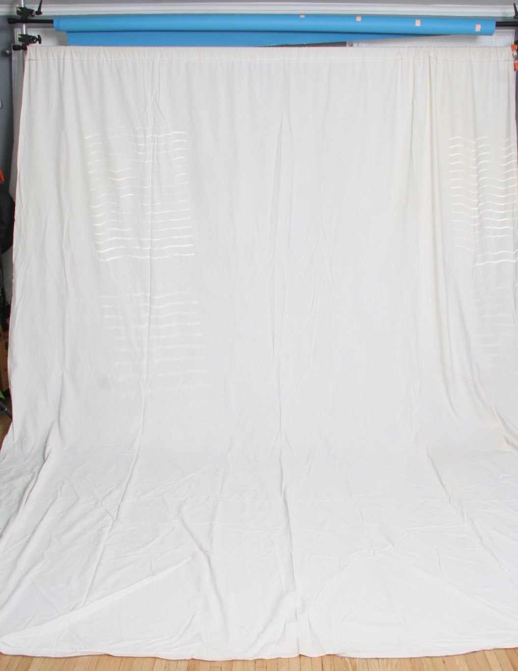 Backdrop Muslin/ Cotton Blend Fabric 10’x16′ White/ Cream for Still or Video