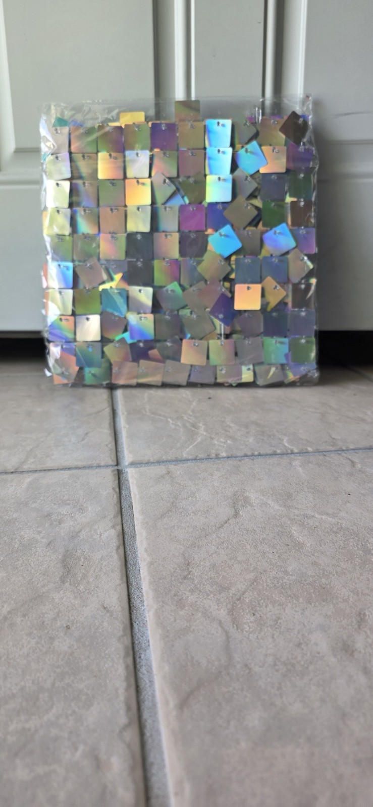 WUHANG S-24 Square Sequin Shimmer Backdrop, 24 Panels 11.8×11.8 in