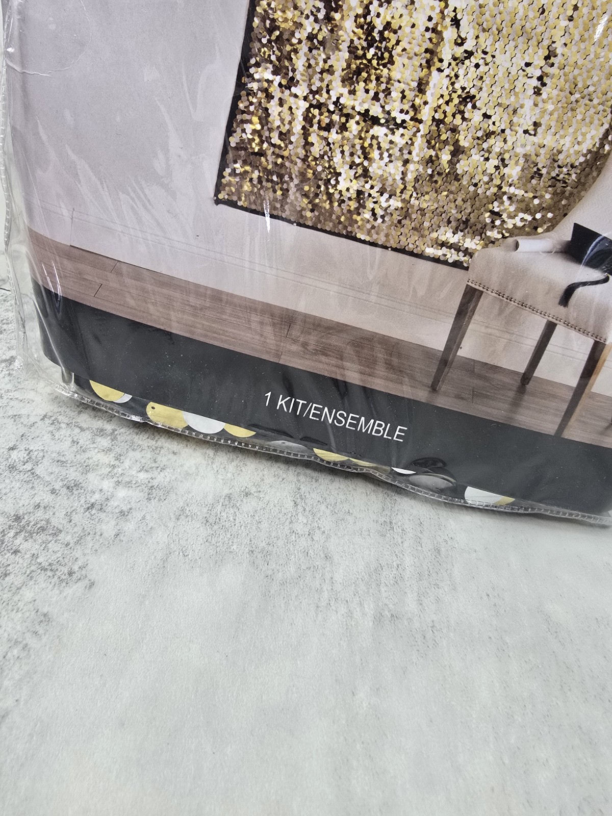 Amscan Gold Silver 6×4 Sequin Backdrop Black Congrats Graduation Party New Year