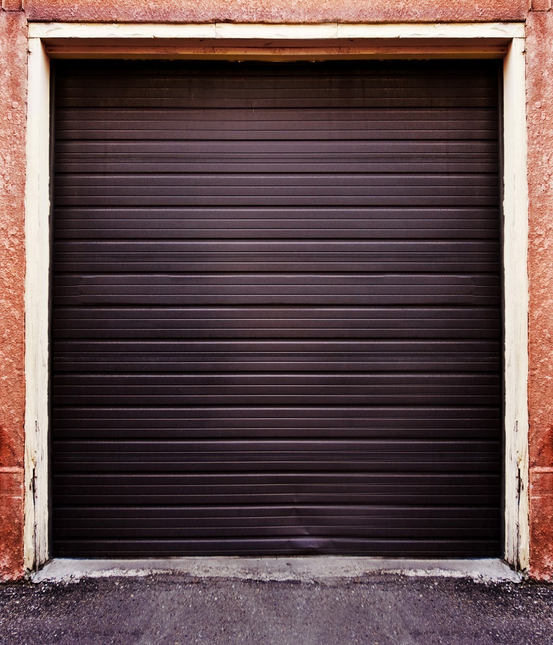 Photo Background Silverlake “Chocolate Door” Colorsmack Wrinkle Free Cloth – 8×8