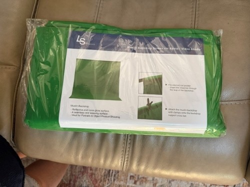9 x 13 ft. (W x H) Chromakey Green Backdrop Background Screen, A+ Grade High Den