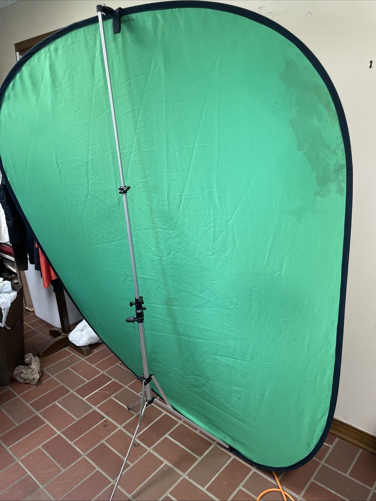 Fodoto 7 Feet / 2m Aluminum Compact Light Stand -Light Weight Video Photo Tripod
