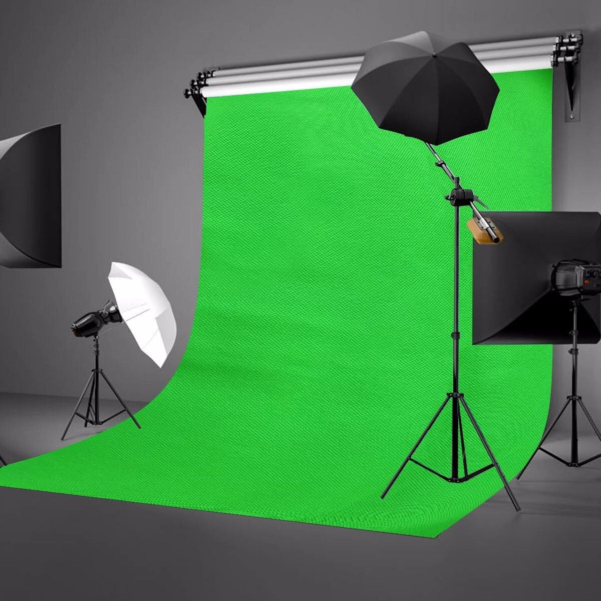5x7ft Green Screen Non-Woven Backdrop – Perfect for Professional Photography
