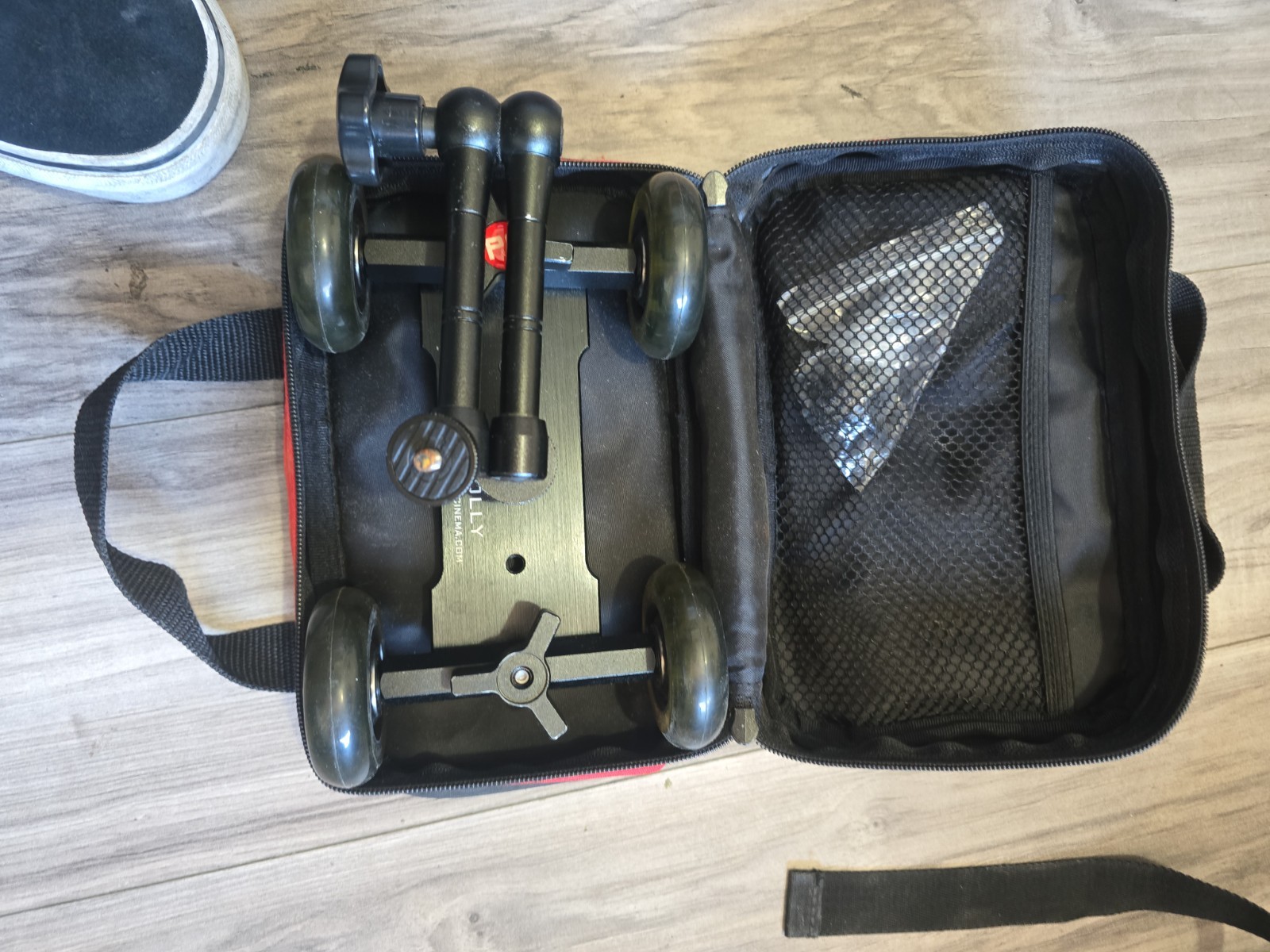 Pc Cinema Pico Dolly Tabletop Camera Skater Dolly with Magic Arm Case Used