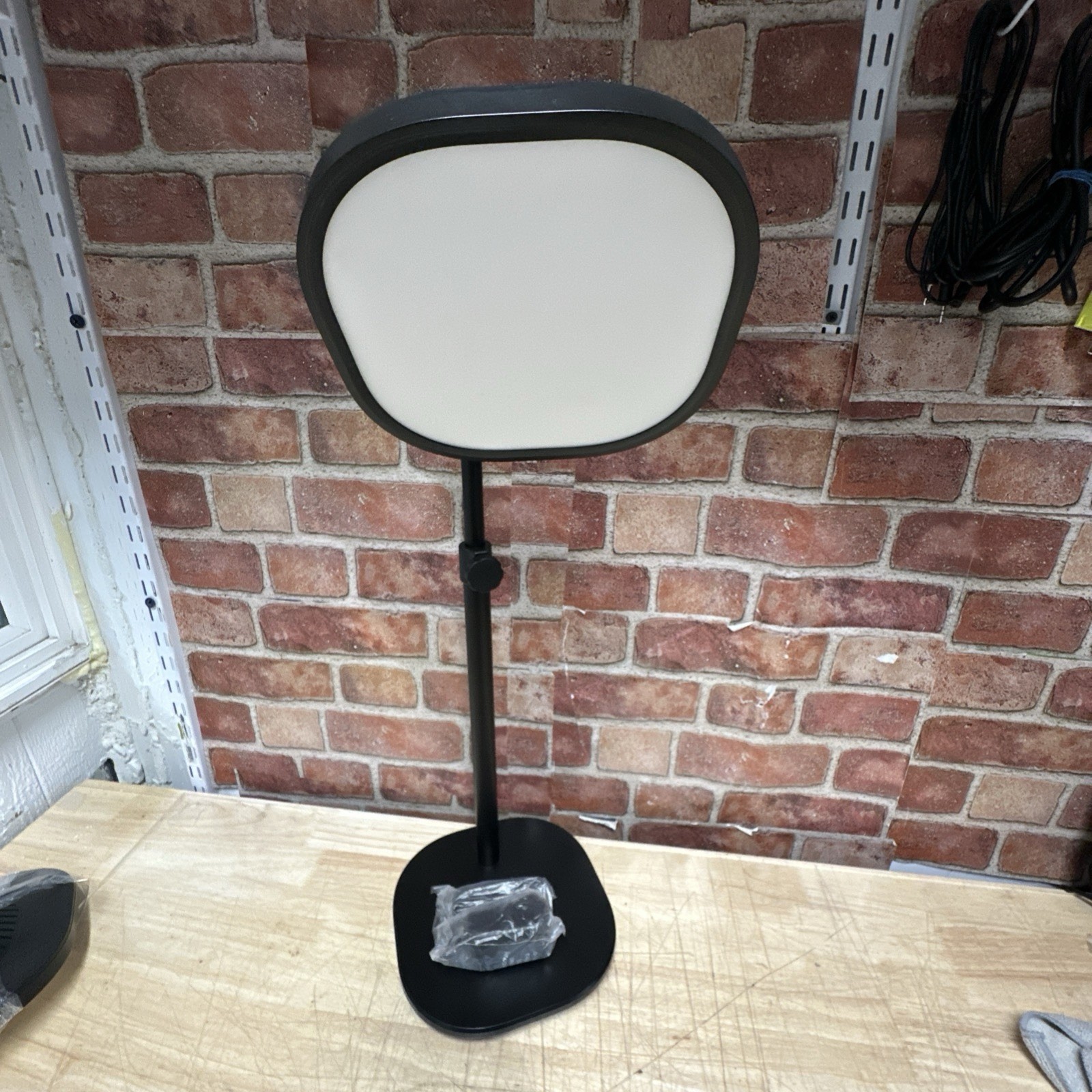Elgato — Key Light Air — Professional Studio Lighting 20LAB99901