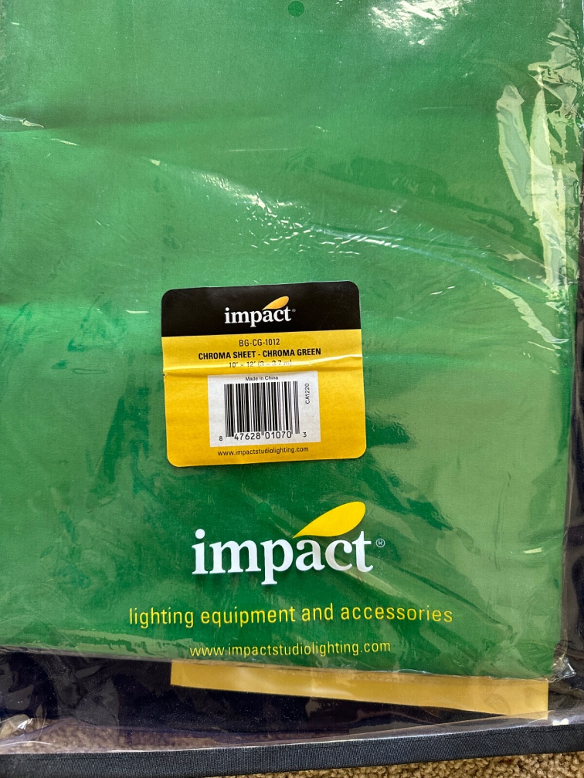 Impact Chroma Sheet Background – 10 x 12′ (Chroma Green)