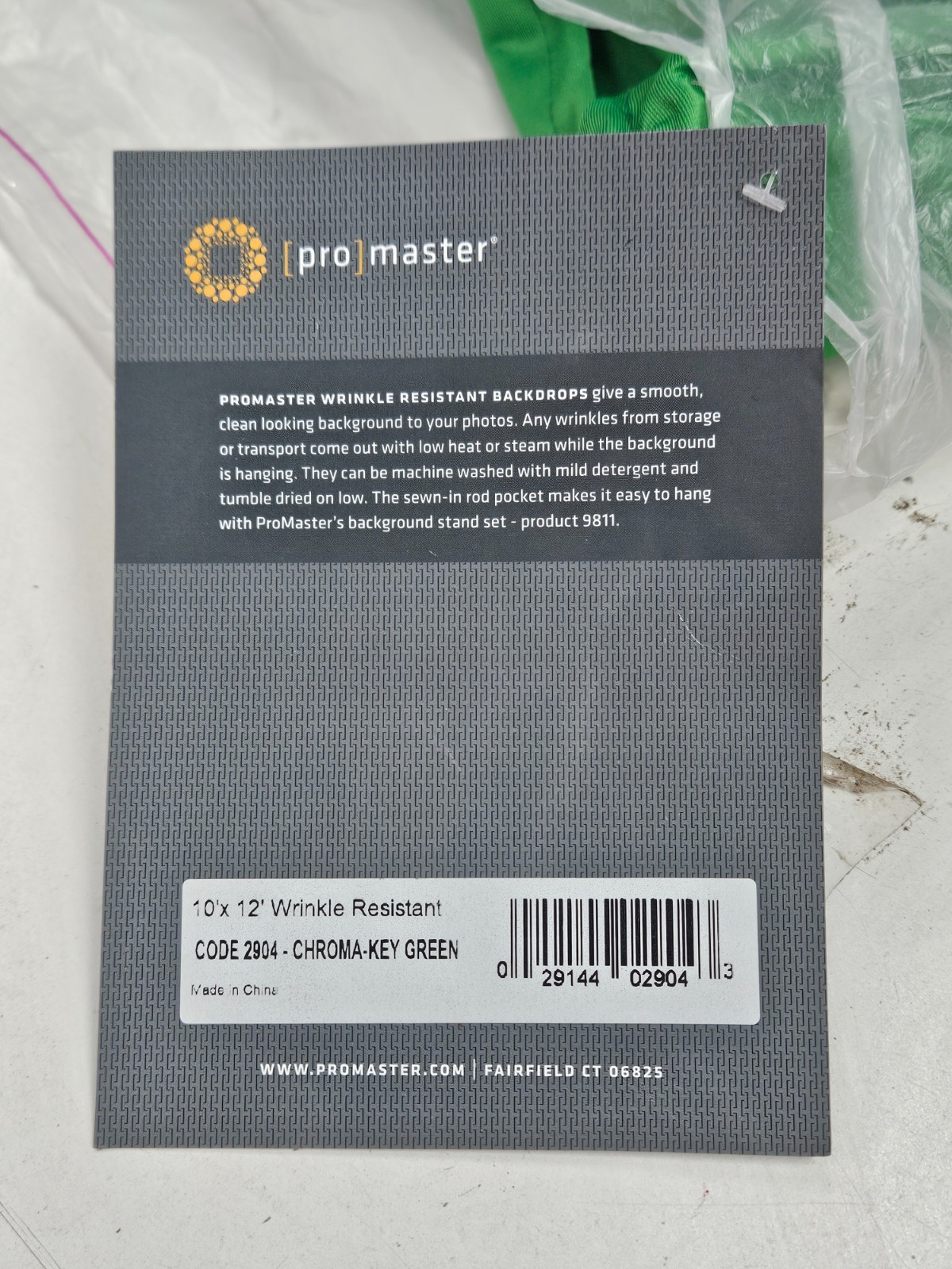 Promaster Wrinkle Resistant Muslin Backdrop 10’x12′ Chromakey GREEN SCREEN #2904