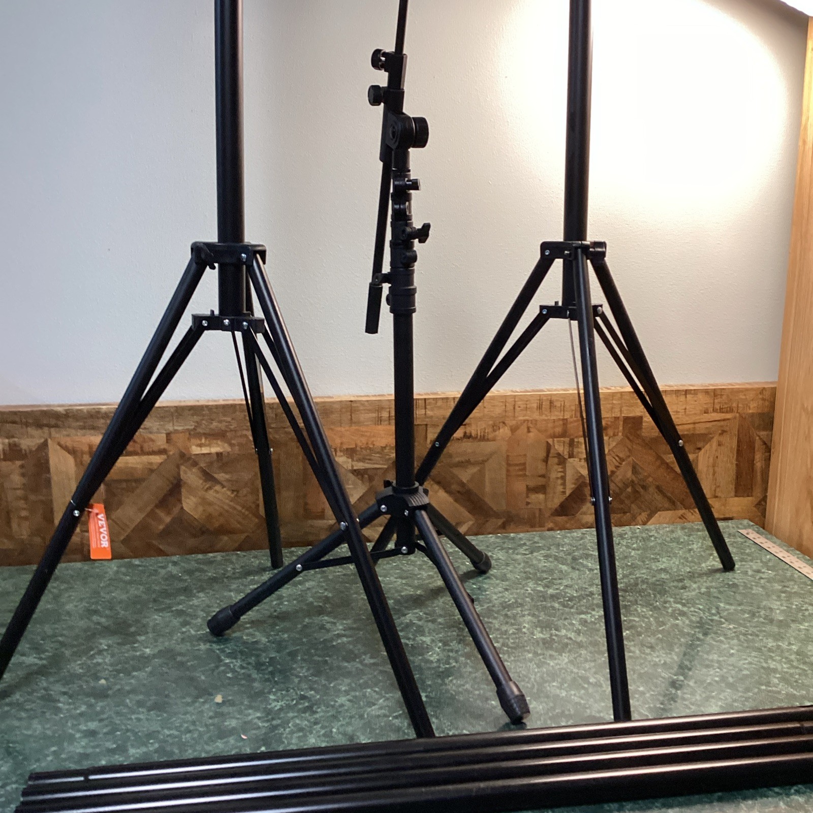 VEVOR Backdrop Stand Background Stand Kit with 2 Tripod for Party & Photo Studio