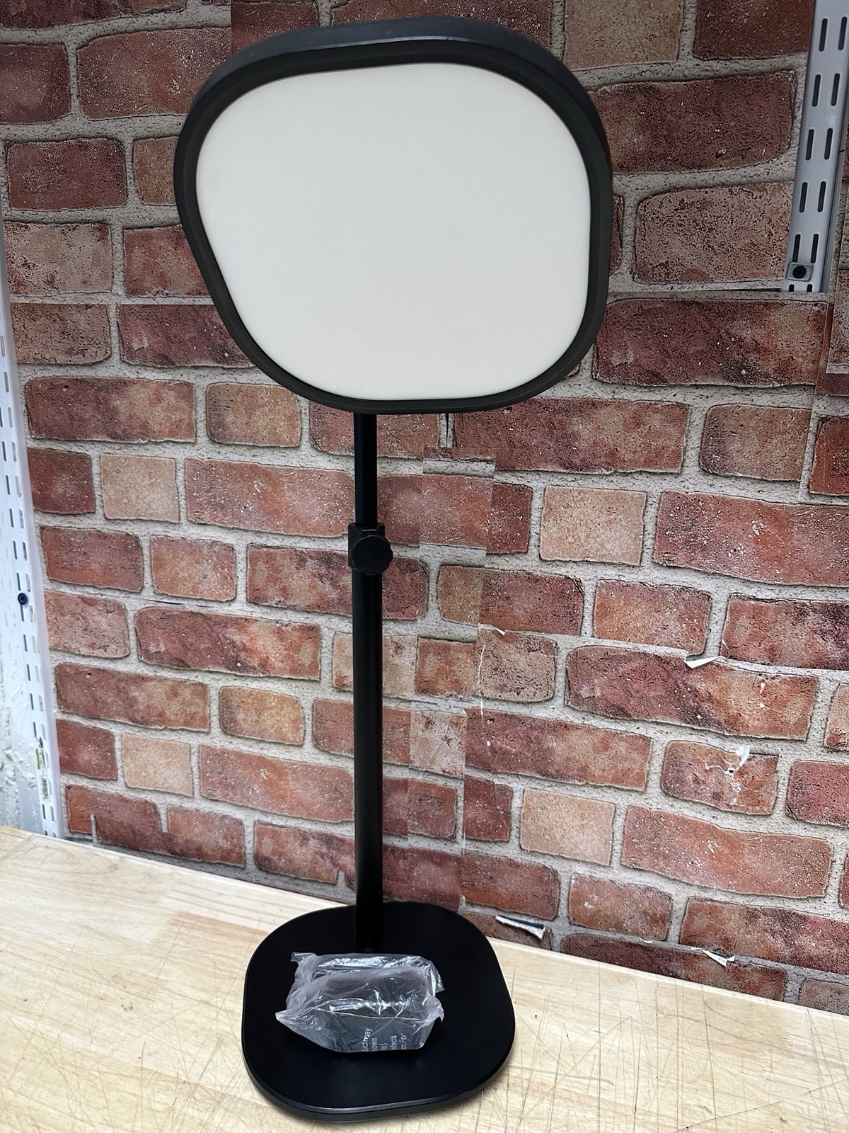 Elgato — Key Light Air — Professional Studio Lighting 20LAB99901