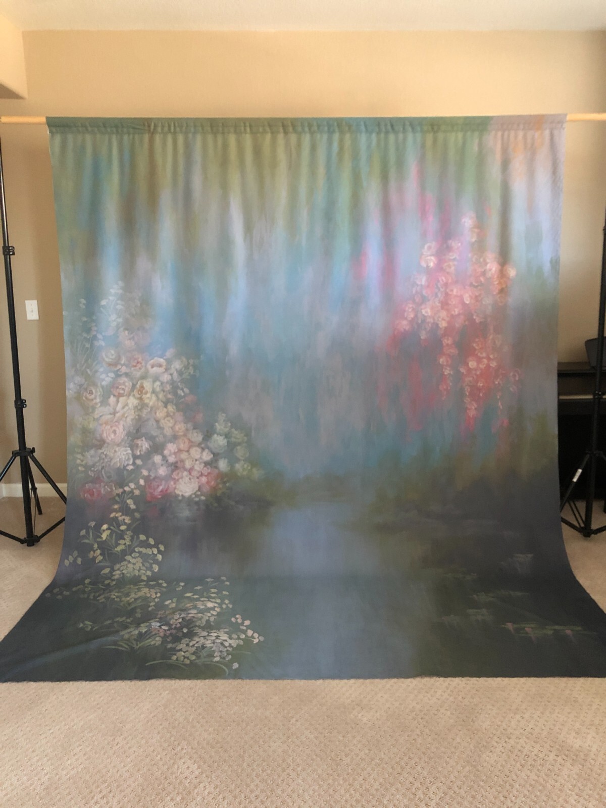 Denny Manufacturing Water Flowers Printed Photography Backdrop