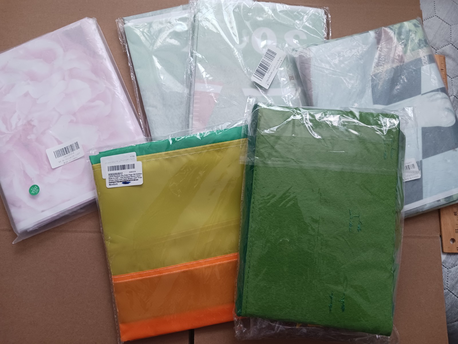 6- Photo Backdrops Roses Football Rabbit Fairytale Rainbow Flag Felt Xmas Tree