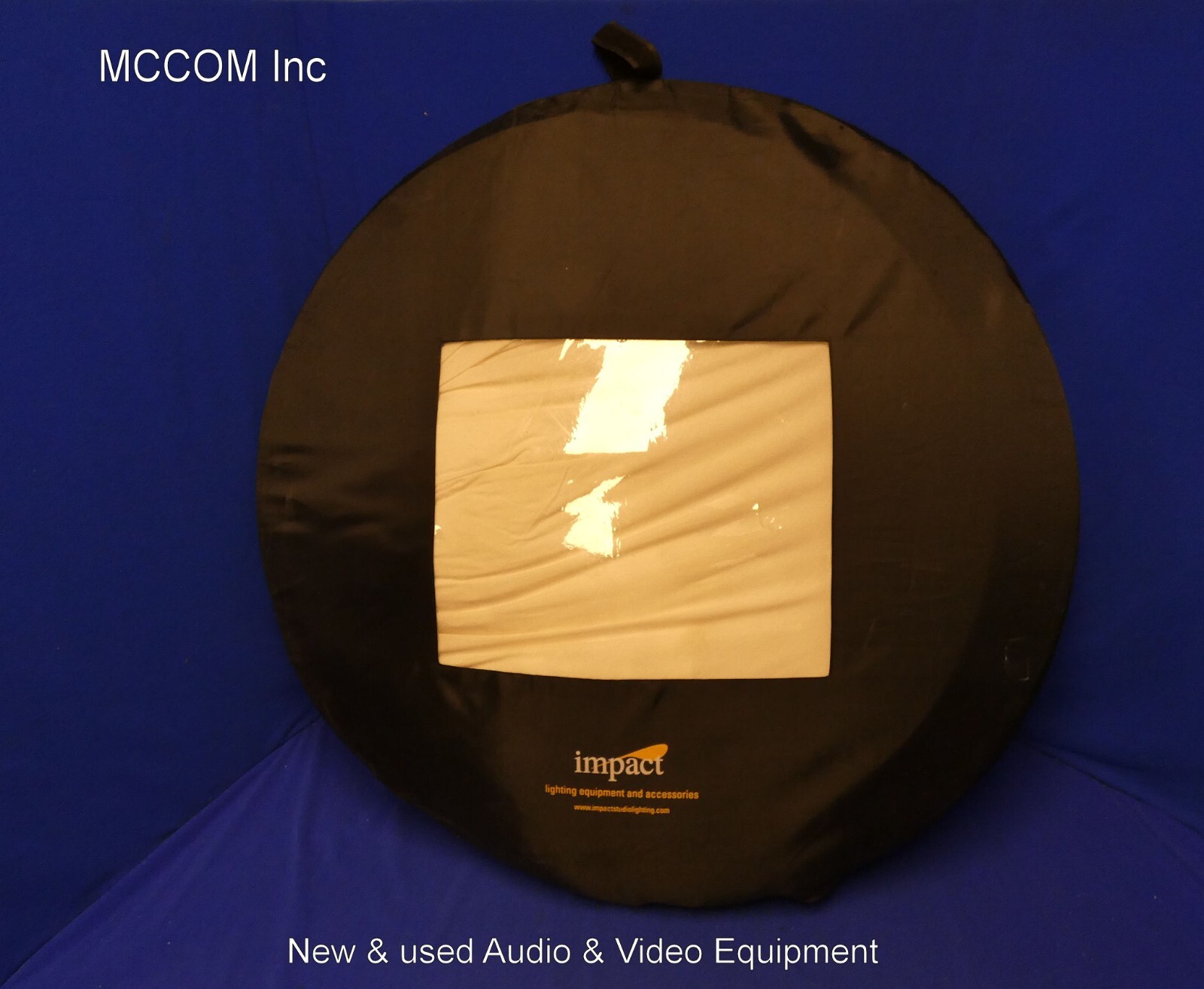 Impact BGSC-B-816 Super Collapsible Background Black & White 8 x 16′ PICKUP ONLY