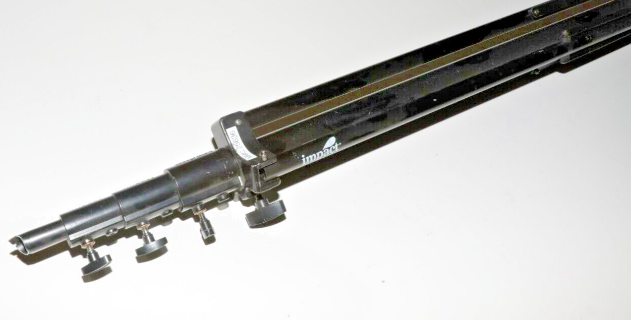 Impact BG-PS440 Light Stand – DAMAGED