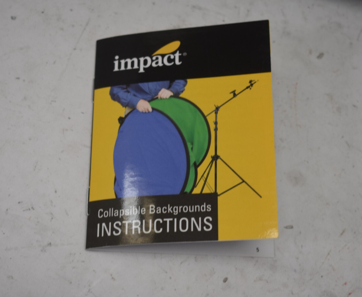 Impact Lighting Collapsible Background Backdrop Circular White 8′ x 10′