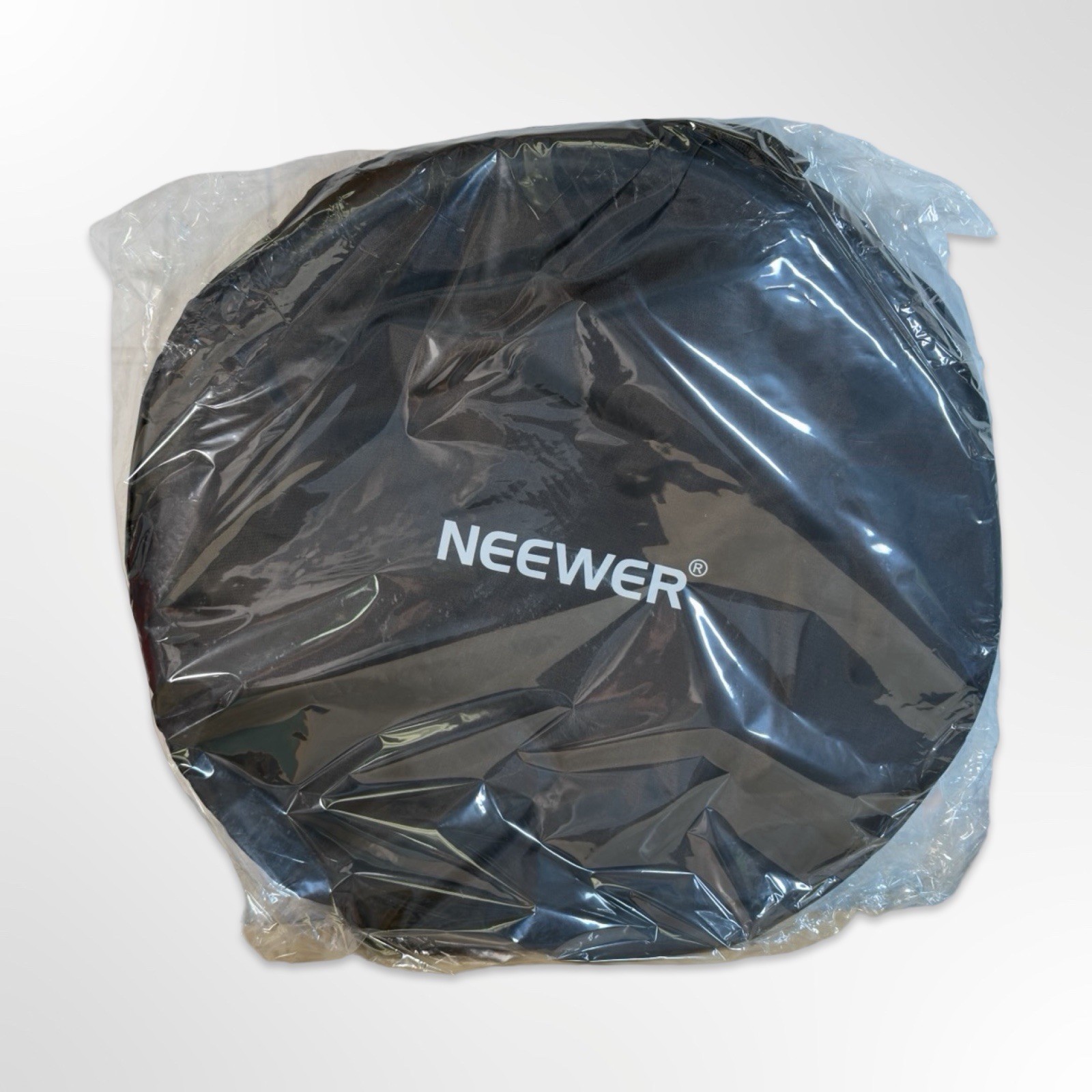 Neewer 5’x7′ Chromakey Black & White 2-in-1 Double-Sided Pop-Up Collapsible