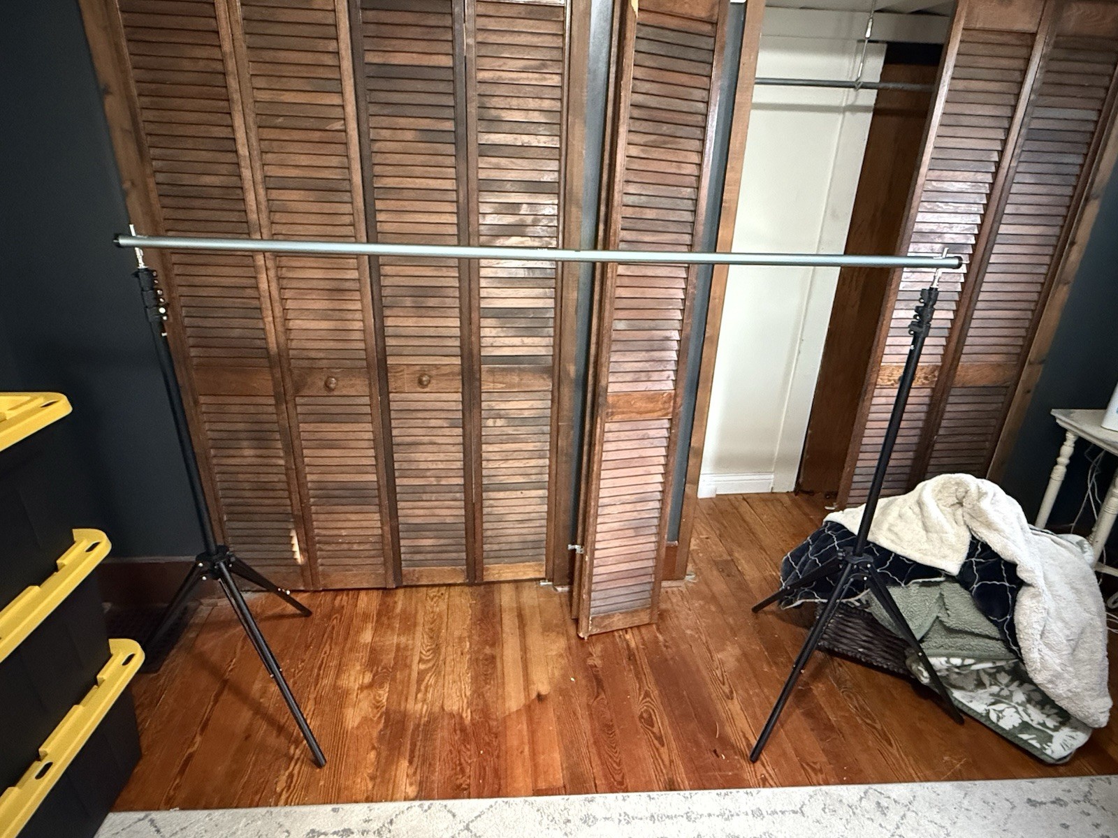 Impact Background Support System V2 – 12′ Wide