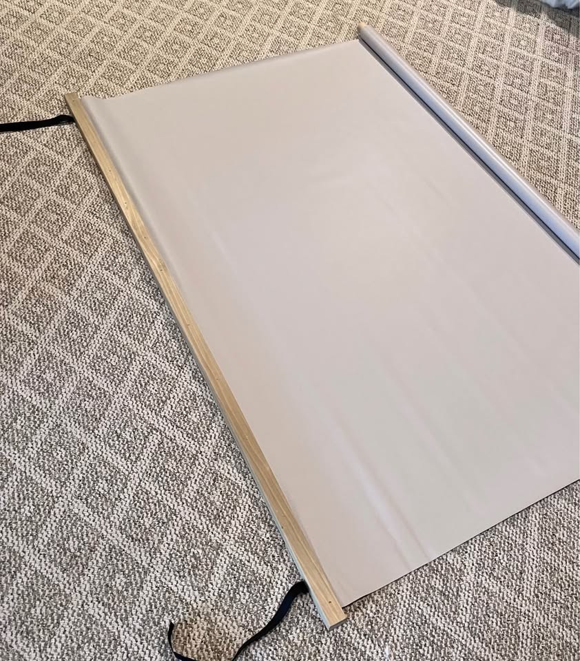 Denny Manufacturing photography Vinyl roll backdrop 6’x12′ w/ carry bag Lt. Gray