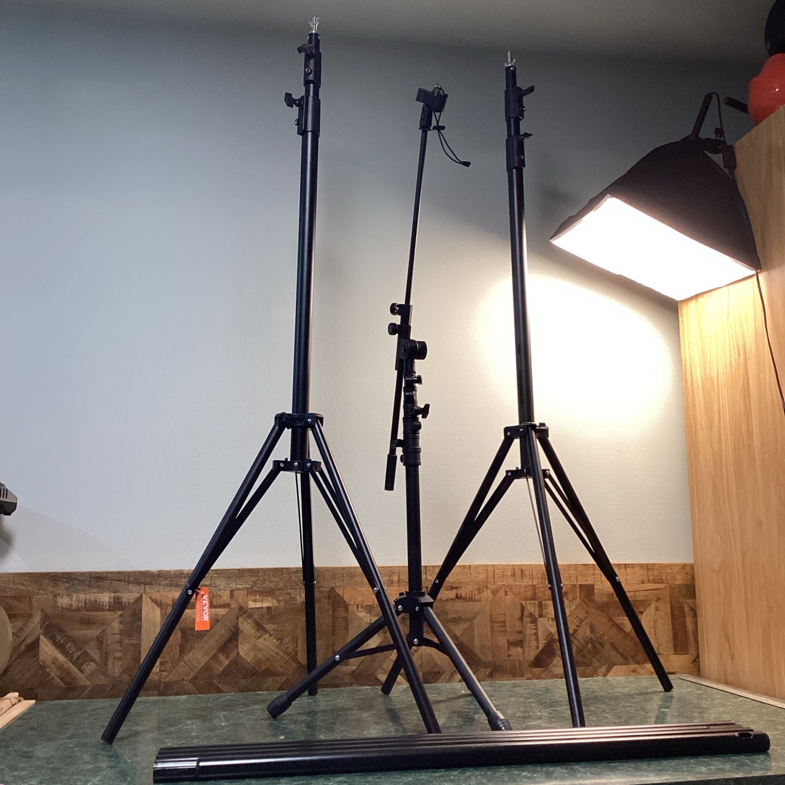 VEVOR Backdrop Stand Background Stand Kit with 2 Tripod for Party & Photo Studio