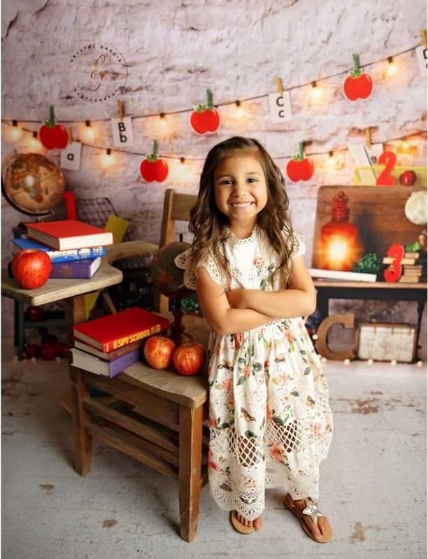 Baby Dream backdrop – First Day of School 60×80 Bundle (Backdrop + Props)