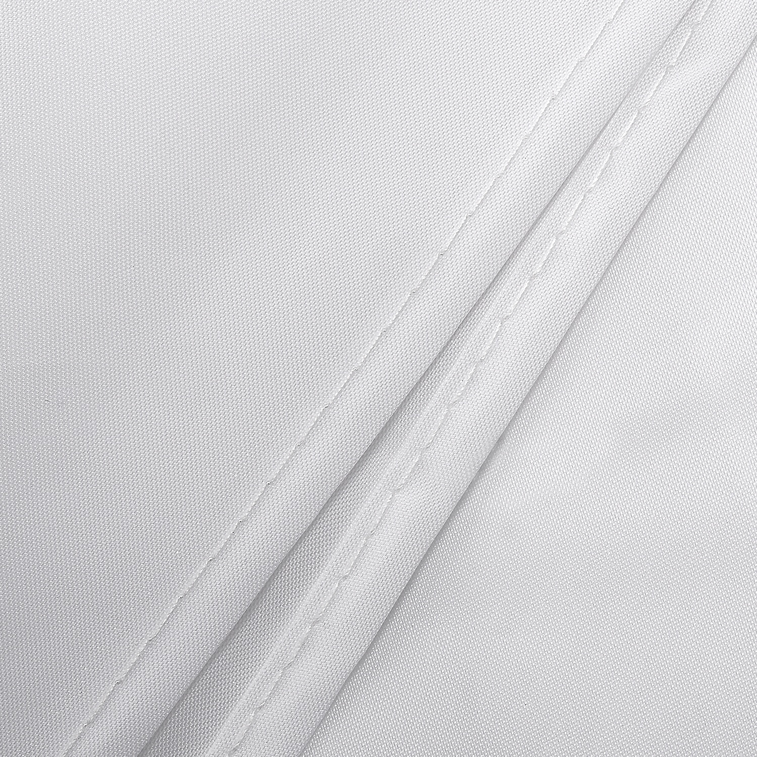 Neewer 12×5 feet/3.6×1.5 meters Polyester White Seamless Diffusion Fabric