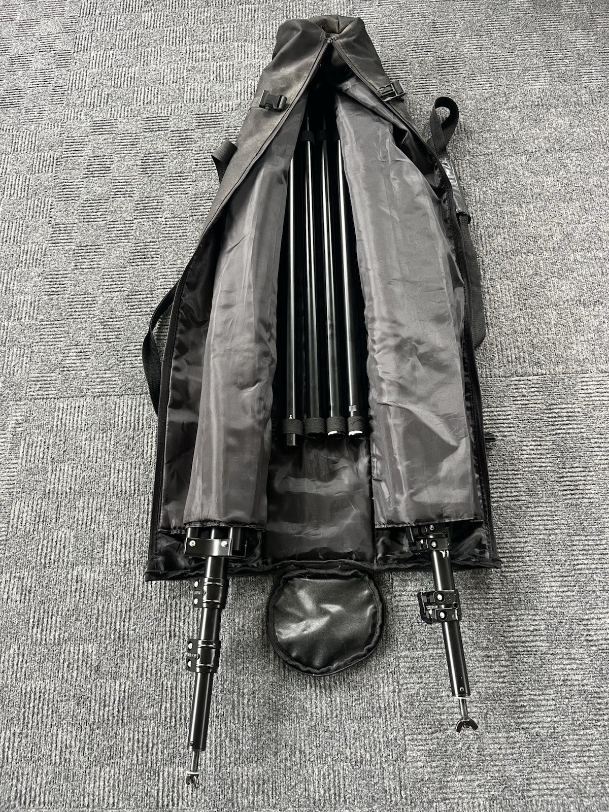 VU-Pro VP901 Photography Backdrop Heavy-Duty Stand Kit With Carrying Case 9′