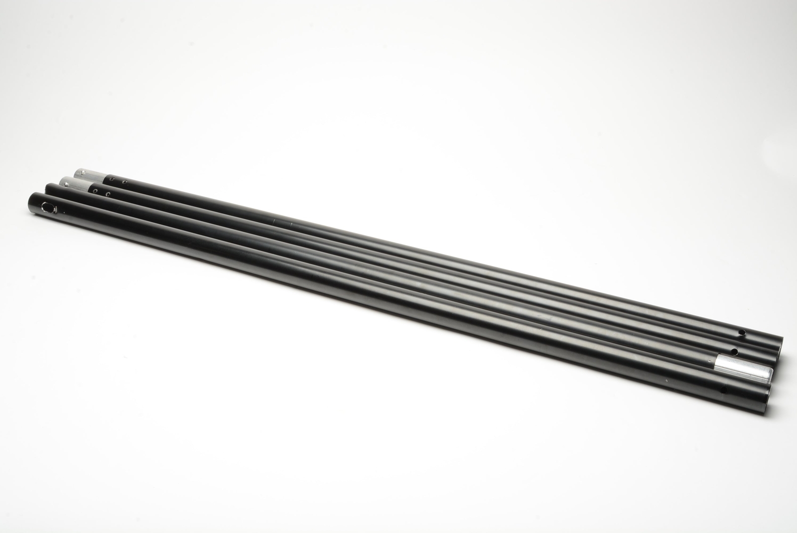 Solid Background stand 8′ tall x 9′ wide – good quality, in case