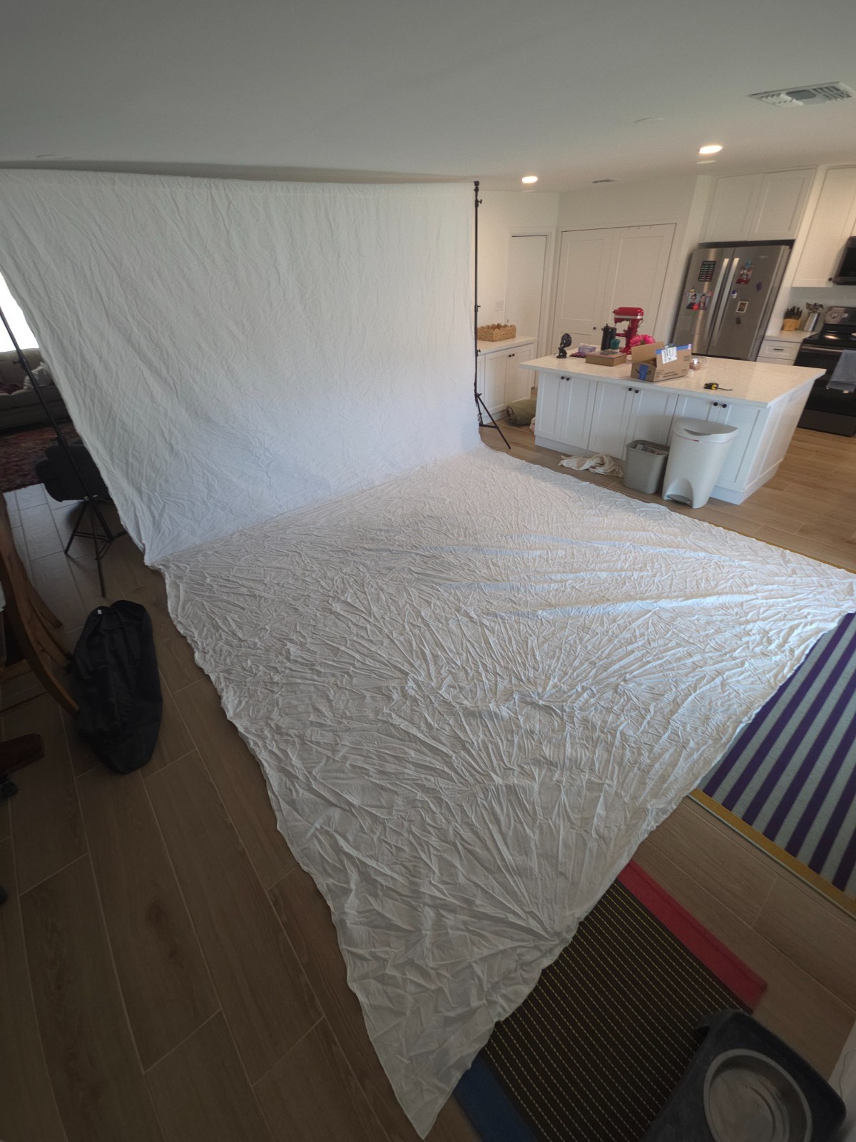 white photography backdrop, muslin, 12′ x 20′, used good condition