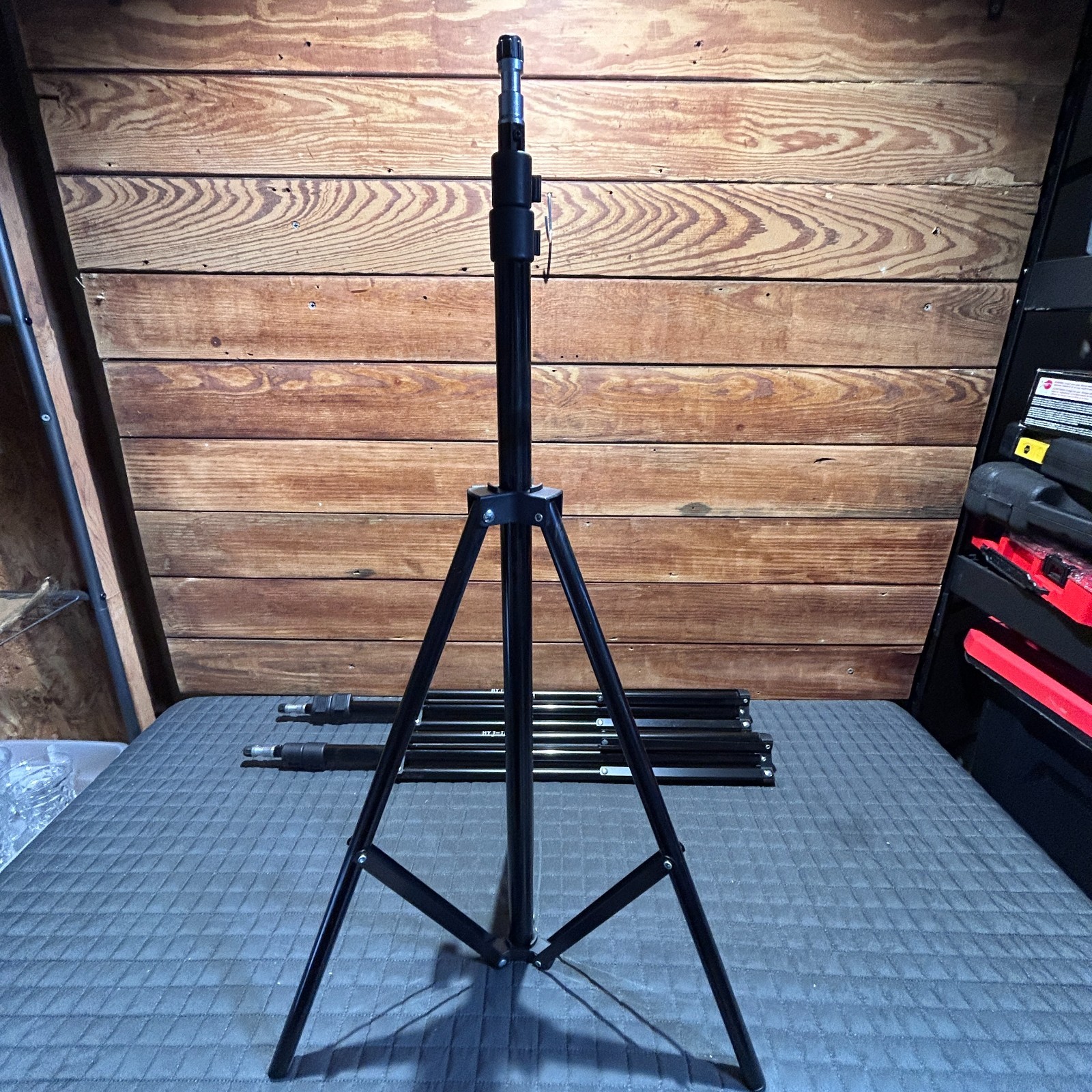 HYJ-INC Photo Video Studio Stand and Backdrop(Green, White, Black) in box