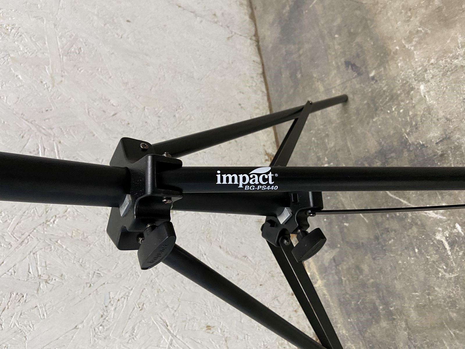 Impact BG-PS440 12.9′ Wide Pro Backdrop Support Kit w/ Case