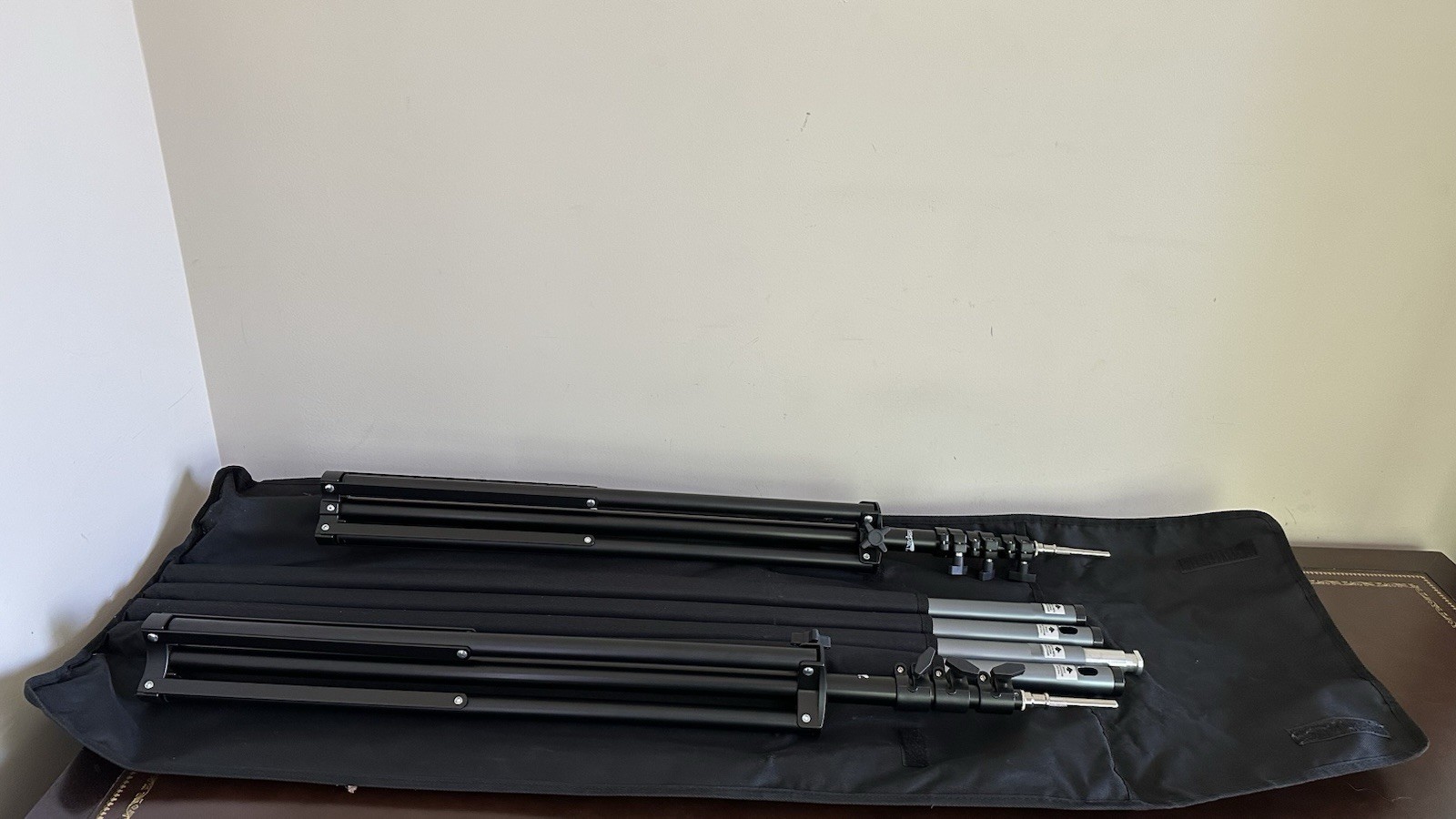 Impact 3046 Background Support System 12 ft Backdrop Stand Kit w/ Carry Bag