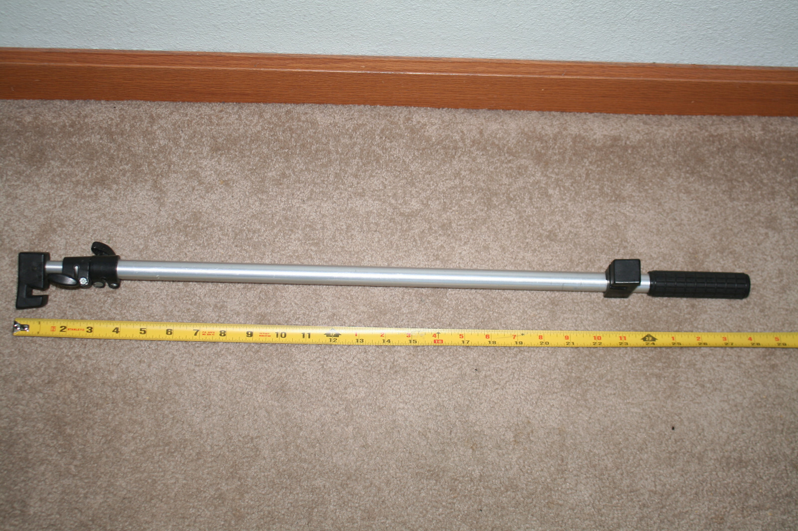 MANFROTTO PRO STAND CROSSBAR STUDIO REFLECTOR BACKDROP SCREEN HOLDER *