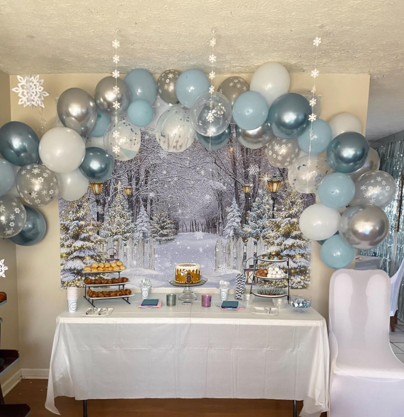 Winter Wonderland Snow Forest Backdrop for Holiday Photography 7×5 Ft