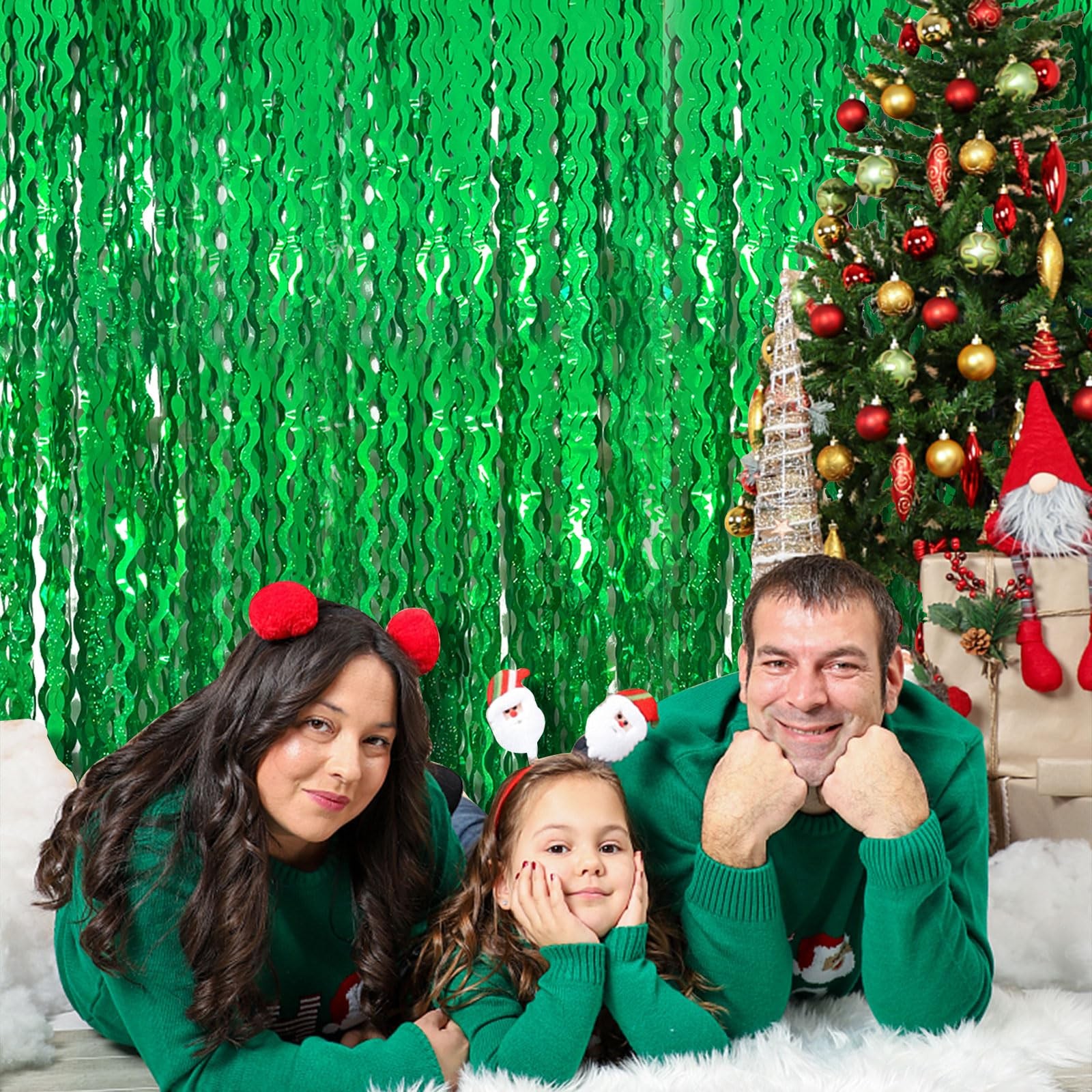 Green Tinsel Foil Fringe Curtains Wavy Backdrop for Party 2 Pack,