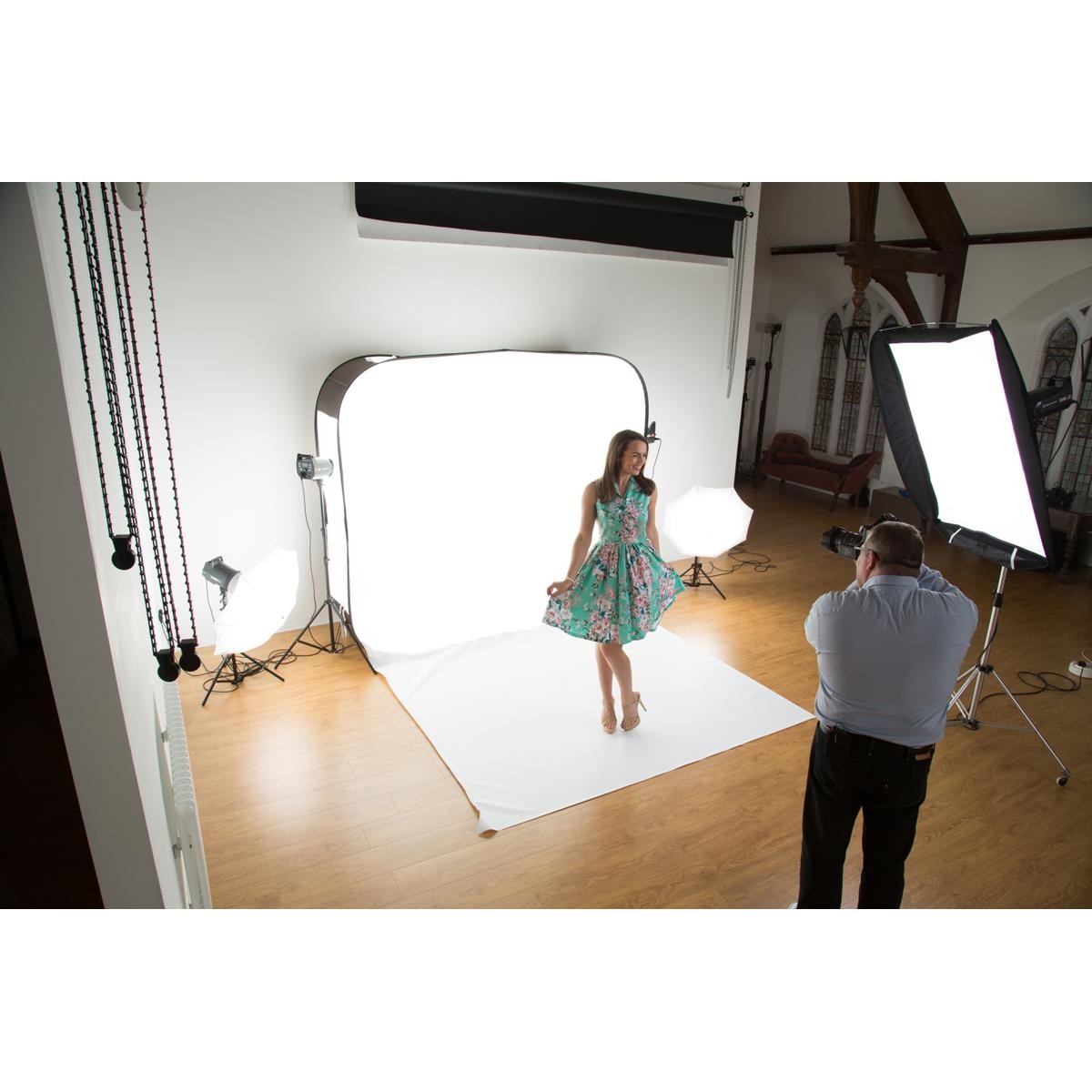 Manfrotto 5×7′ Super White Vinyl Cleanable Train for HiLite
