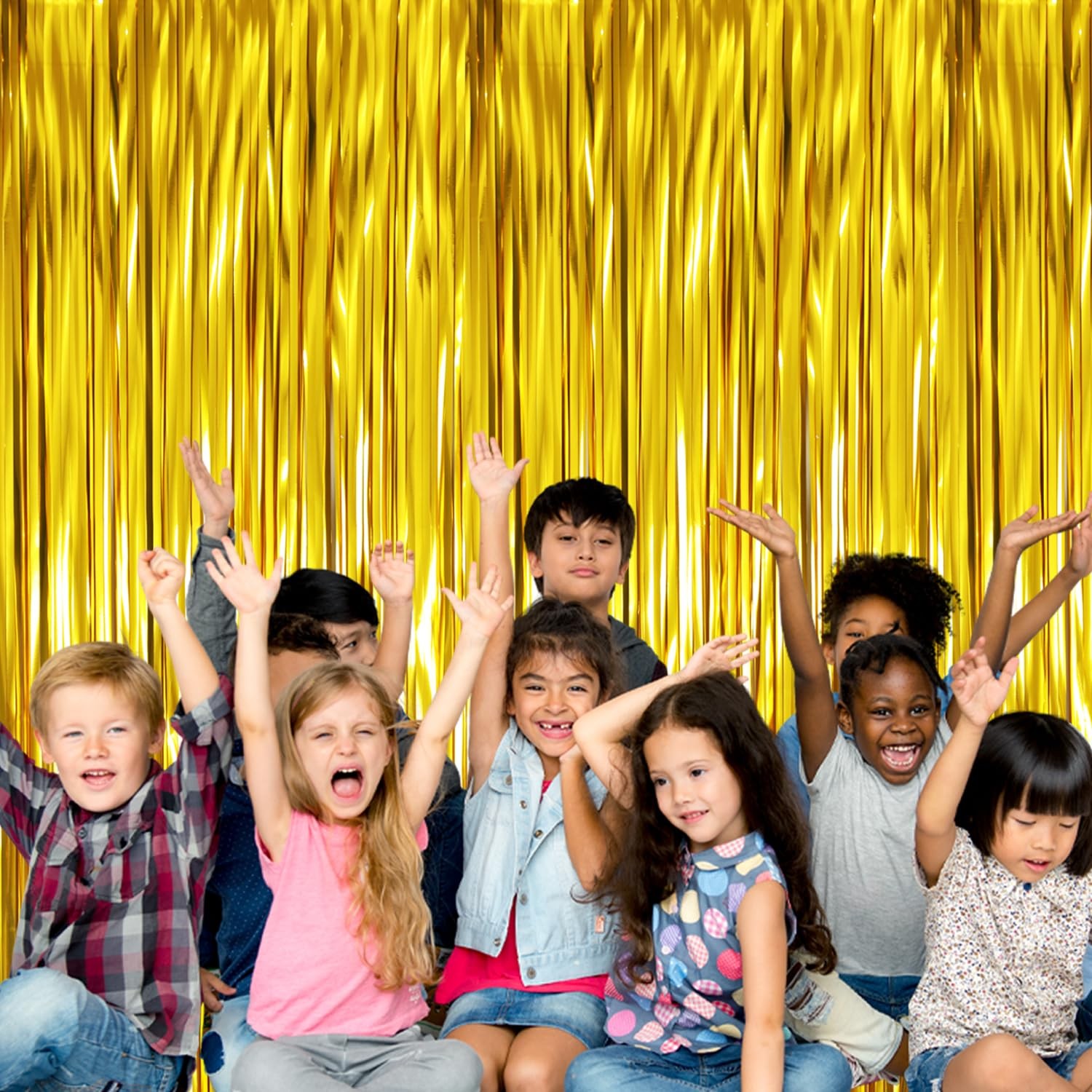 GOER 3.2 ft x 9.8 Metallic Tinsel Foil Fringe Curtains Party 1 Pack, Gold